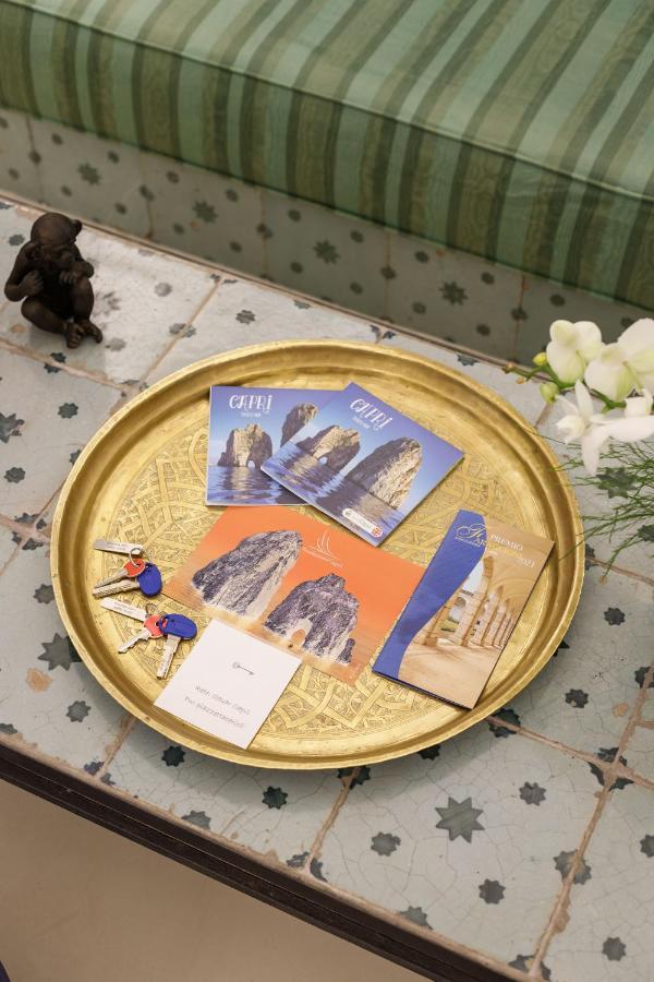 Qasar Luxury Suite - In Capri'S Piazzetta ภายนอก รูปภาพ